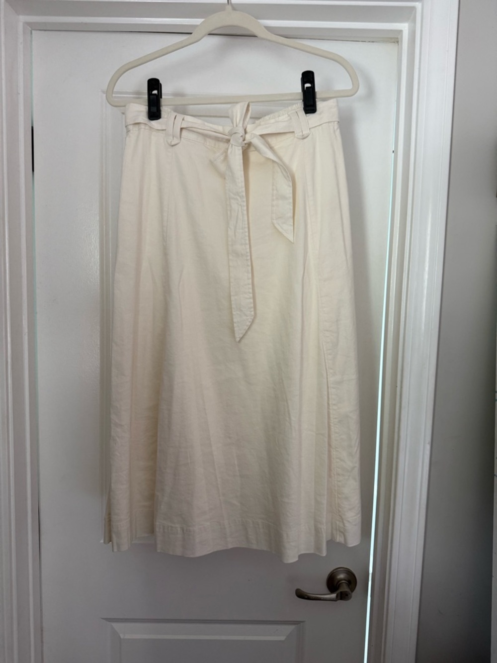 LC Lauren Conrad Cream Tie-Waist Midi Skirt